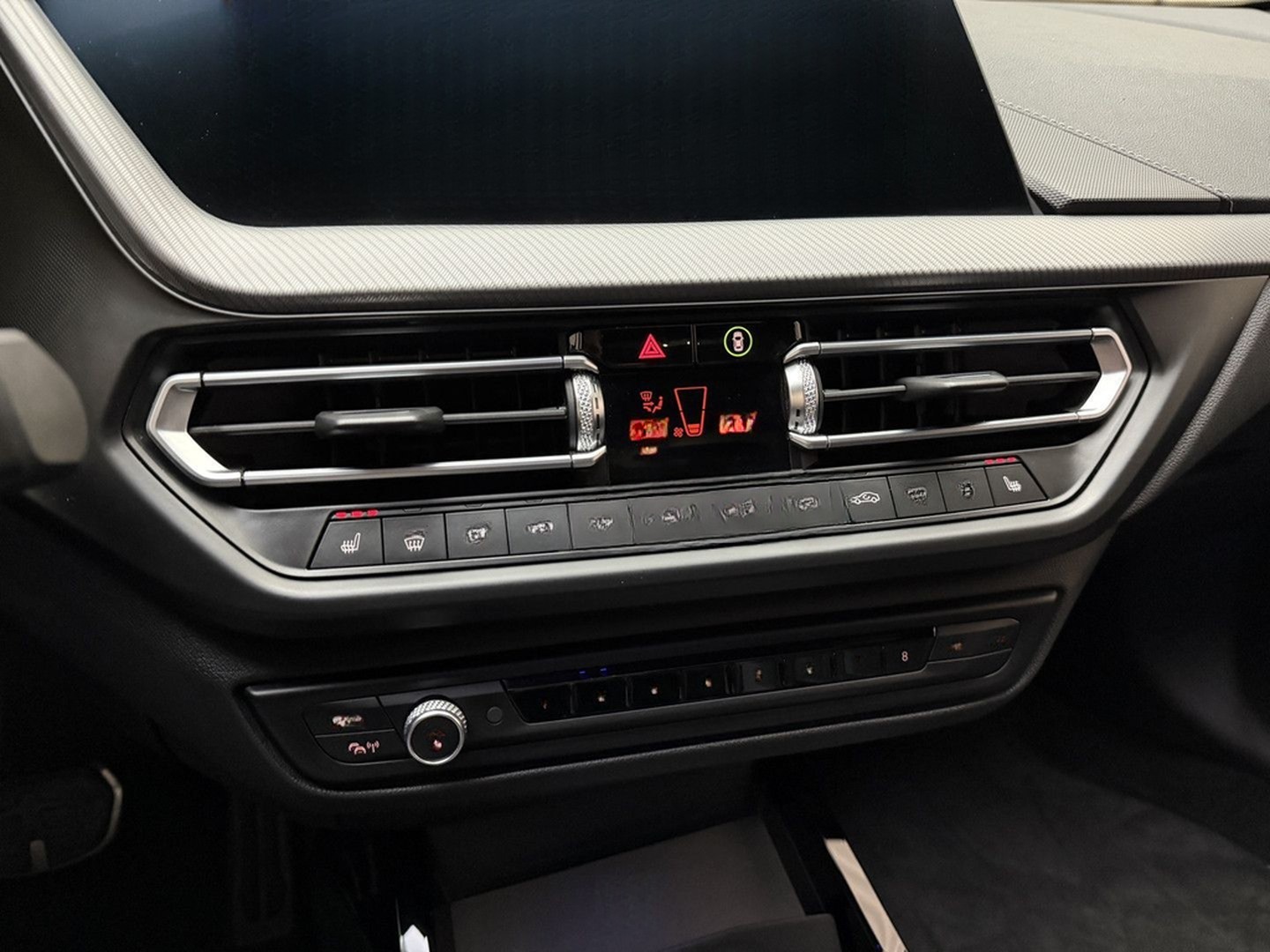 BMW M135i 1-serie xDrive *Panoramadak* Head-Up / Ada foto 12