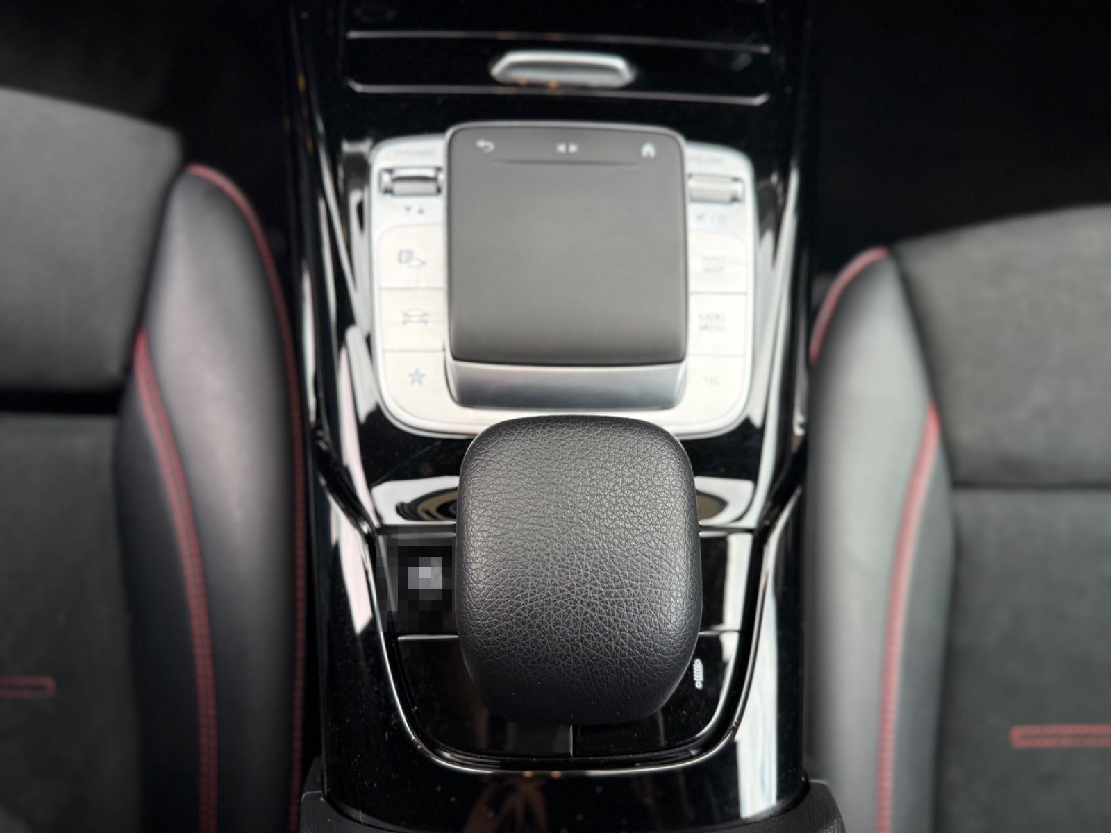 Mercedes-Benz CLA 35 AMG 4M KAMERA AMG DYNAMIC MBUX ACC foto 15