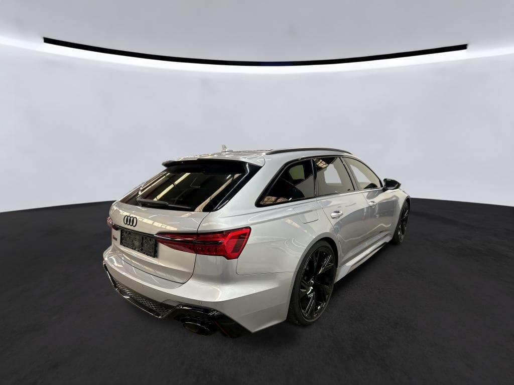 Audi RS6 PANO HuD B&O ADV. ACC 360° KERAMIK STHZG foto 3