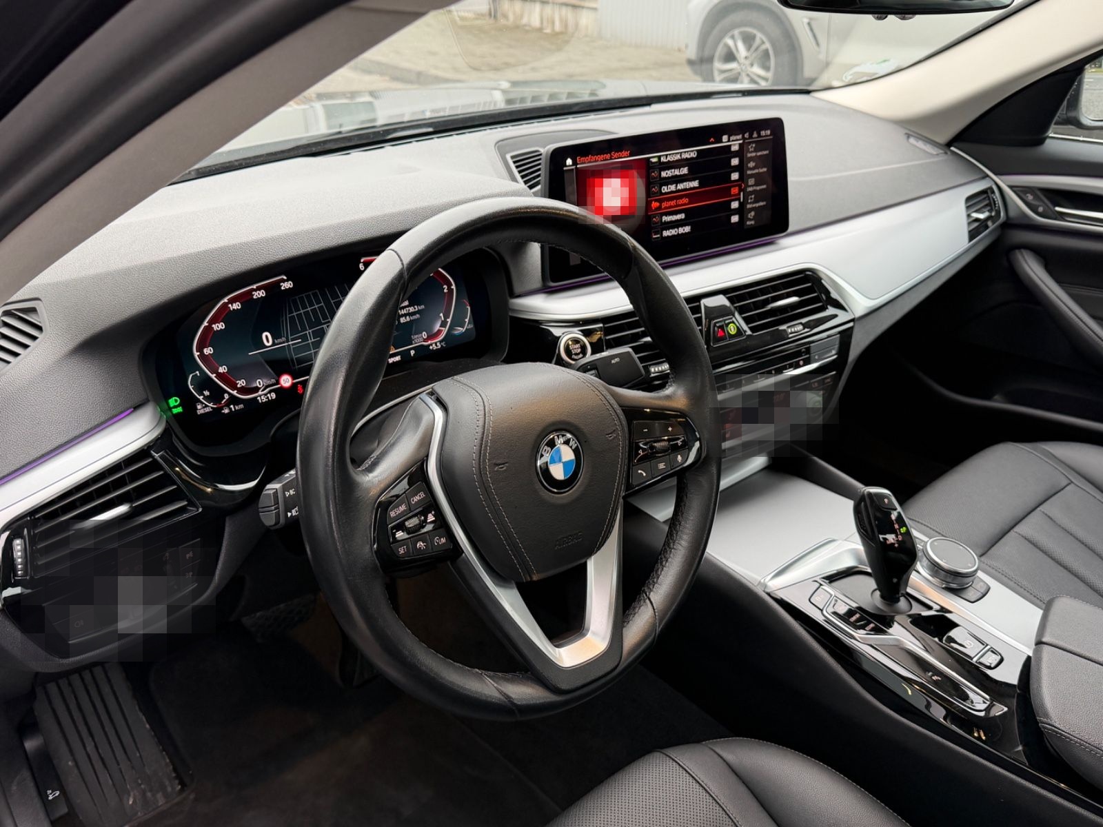 BMW 530 d Lim. LED/Leder/Ambiente/Kamera/STHZ foto 9