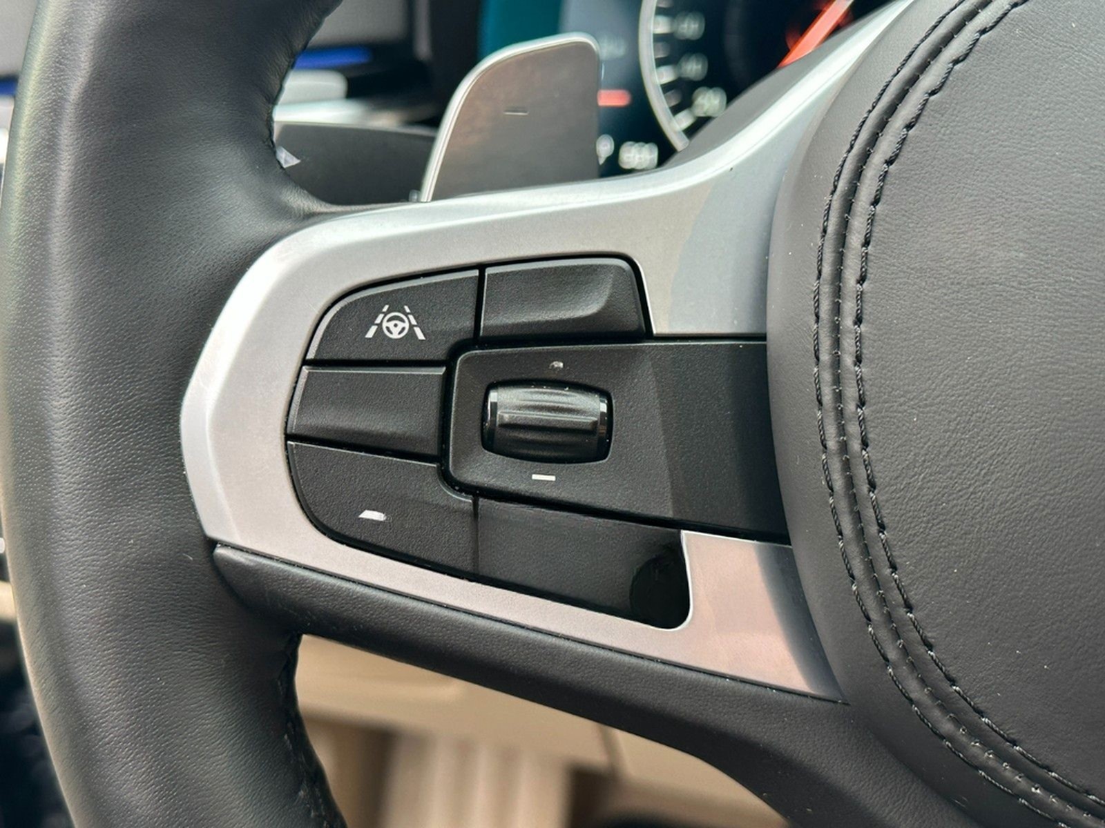 BMW 530iA Sport Line DIGITACHO ACC STANDH 360° HUD foto 23