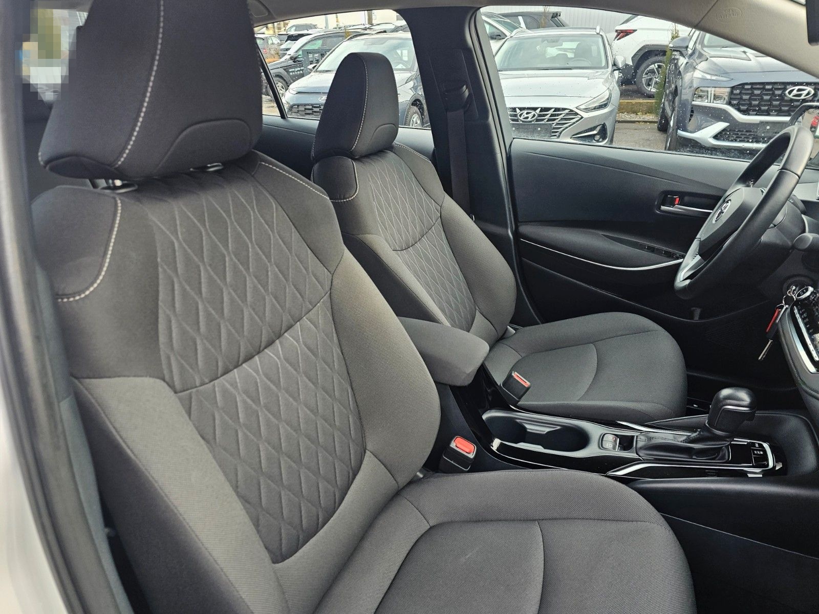Toyota Corolla 1,5 Comfort foto 8