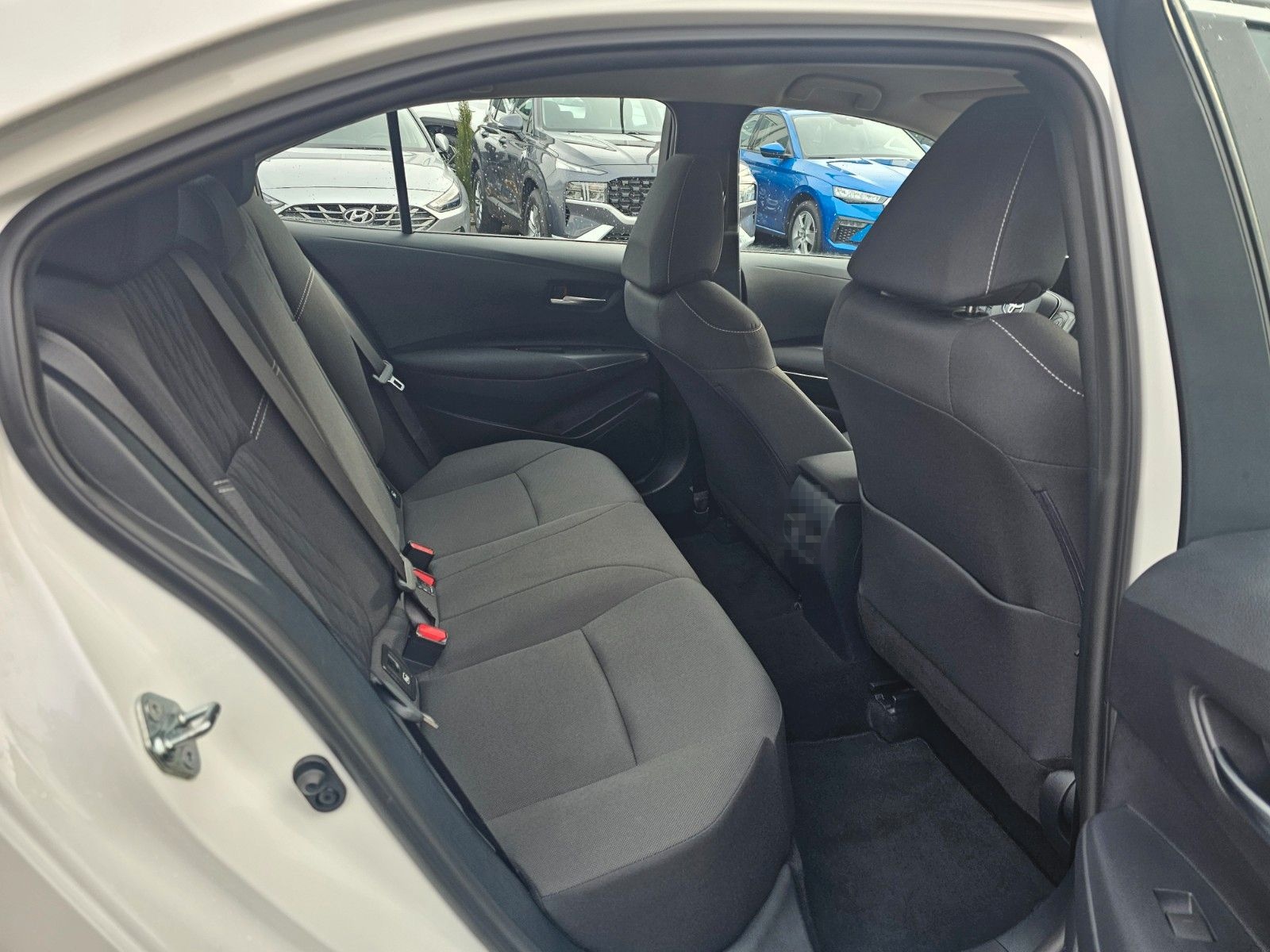 Toyota Corolla 1,5 Comfort foto 10