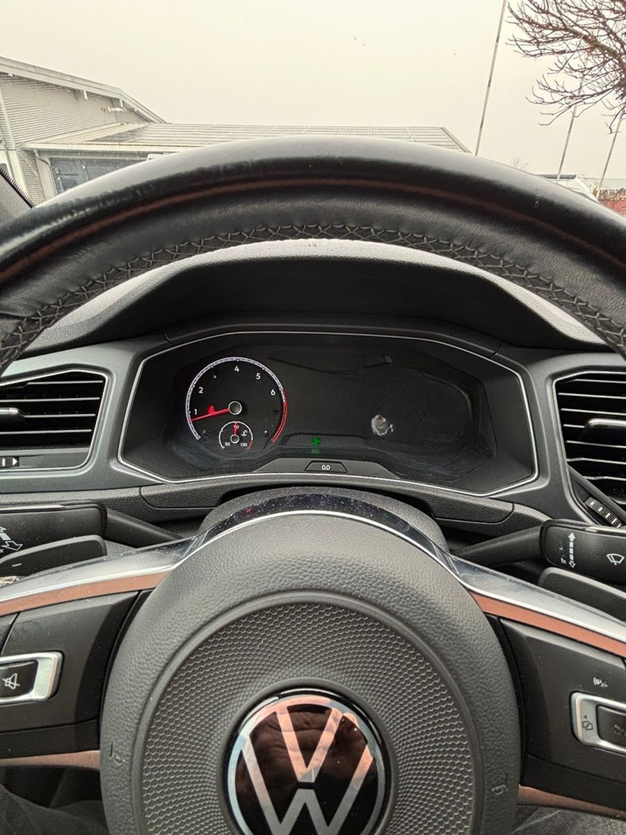 Volkswagen T-Roc Cabrio R-Line DSG/NAVI/DAB/SHZ/AHK abn. foto 24