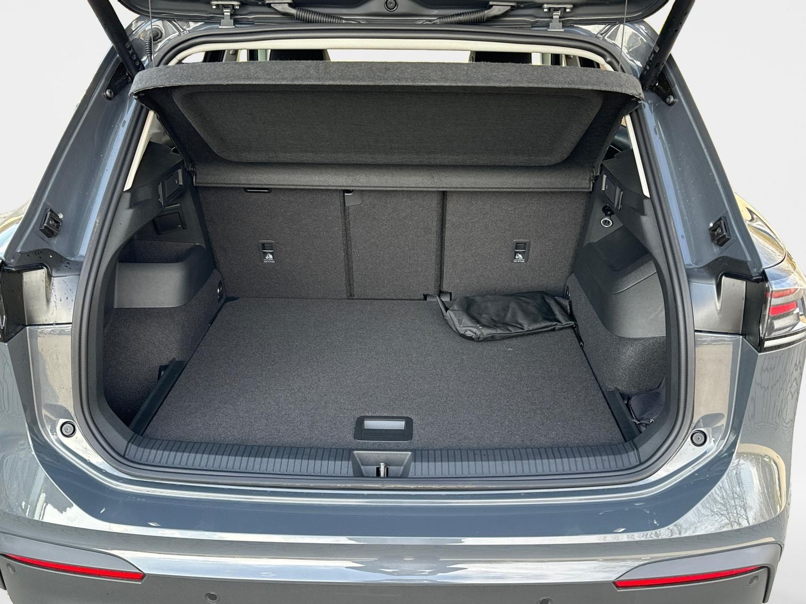 Volkswagen Tiguan Prime (Life+) AHK+LED+ACC+KAMERA+el.HE... foto 11