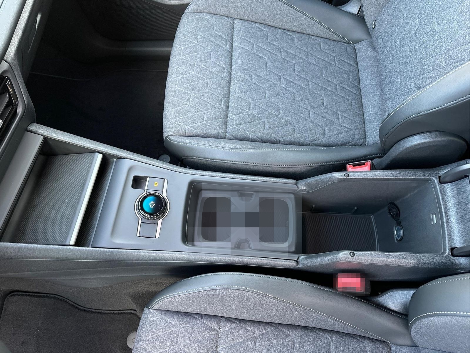Volkswagen Tiguan Prime (Life+) AHK+LED+ACC+KAMERA+el.HE... foto 16