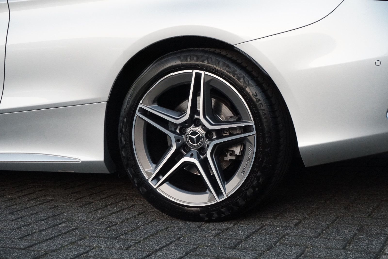 Mercedes-Benz C 220d Cabrio AMG Multibeam RFK Airscarf Burmest foto 15