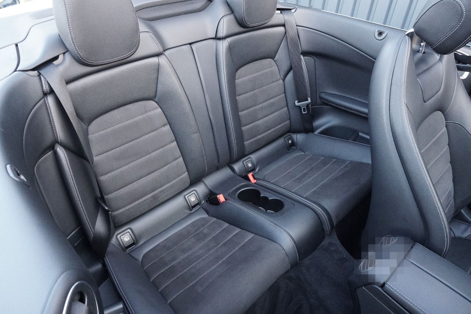 Mercedes-Benz C 220d Cabrio AMG Multibeam RFK Airscarf Burmest foto 22