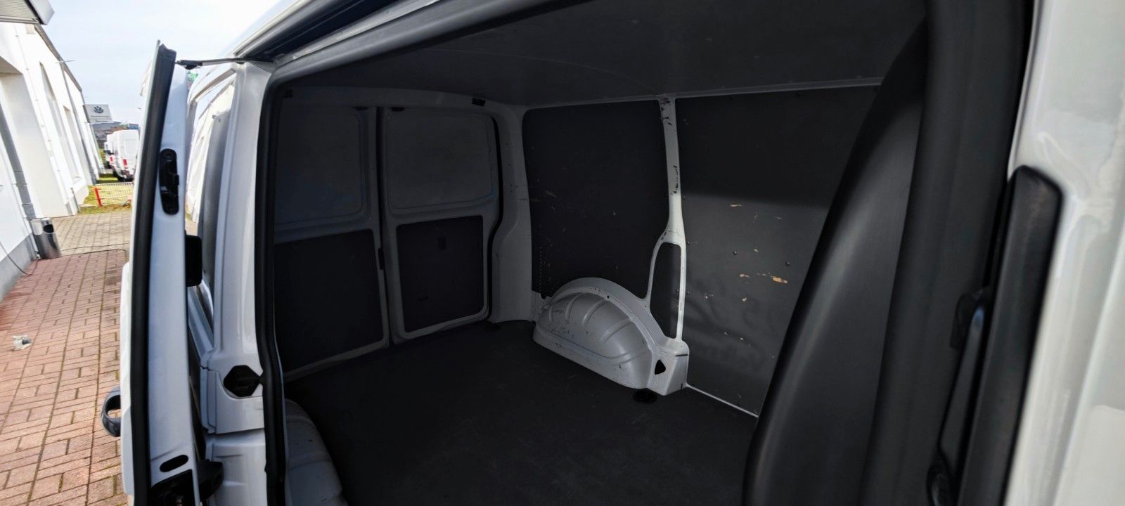 Volkswagen T6 Transporter/PARK-PILOT/KLIMA/DAB+/AHK VORBER. foto 11