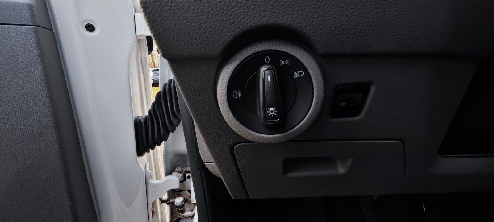 Volkswagen T6 Transporter/PARK-PILOT/KLIMA/DAB+/AHK VORBER. foto 15