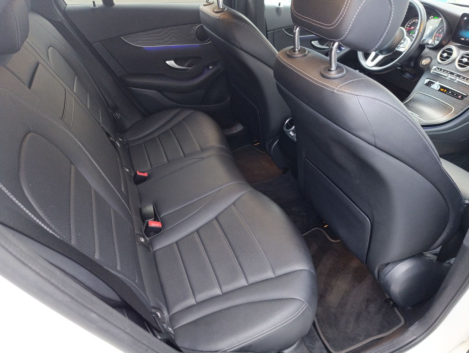 Mercedes-Benz GLC 300 Coupe e 4Matic Distronic MBUX LED Navi foto 15