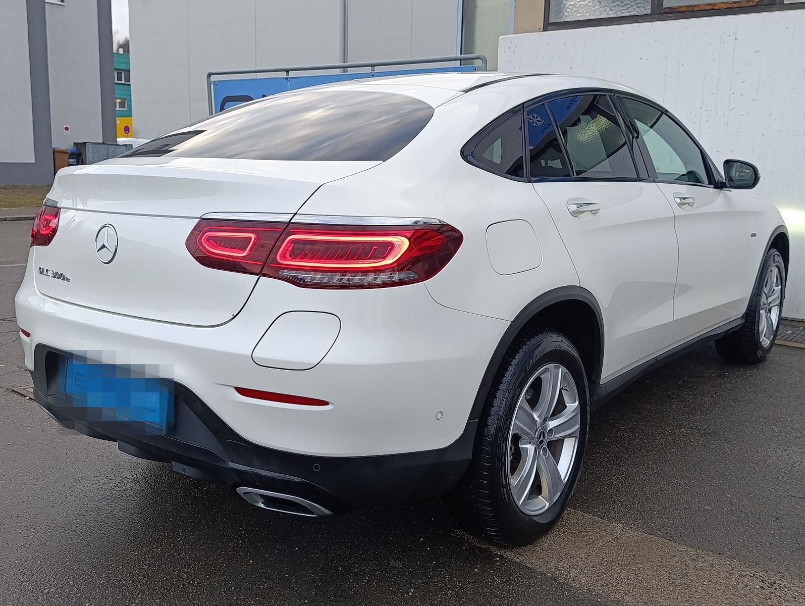 Mercedes-Benz GLC 300 Coupe e 4Matic Distronic MBUX LED Navi foto 3