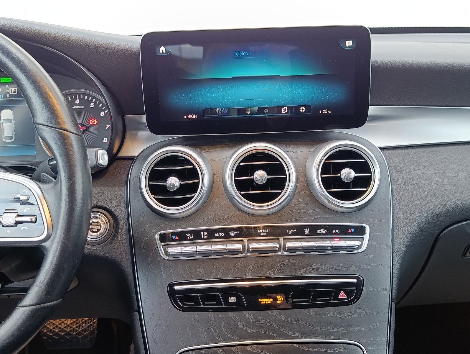 Mercedes-Benz GLC 300 Coupe e 4Matic Distronic MBUX LED Navi foto 23