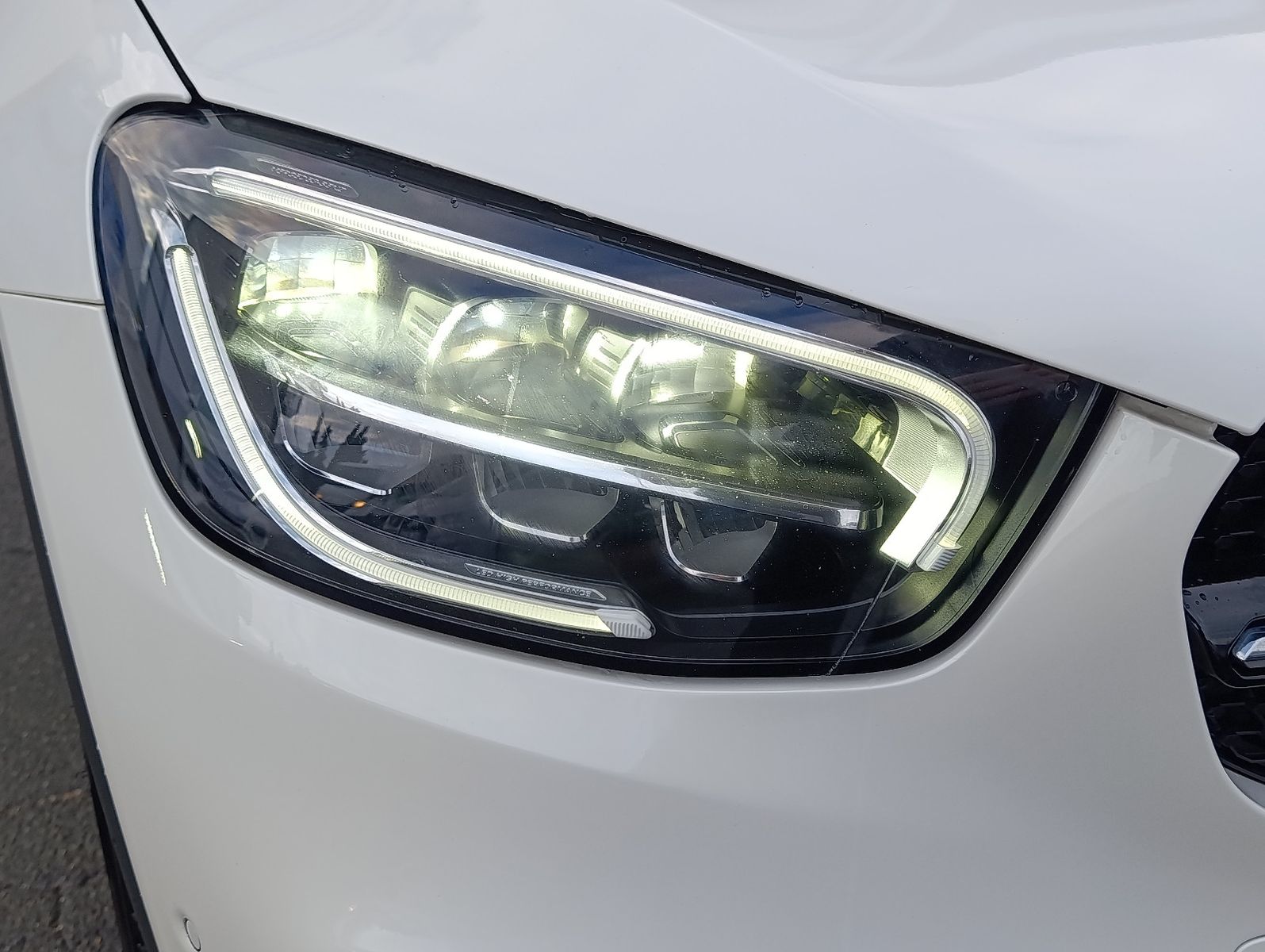 Mercedes-Benz GLC 300 Coupe e 4Matic Distronic MBUX LED Navi foto 9