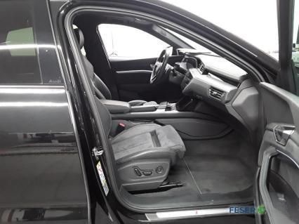 Audi Q8 Sportback 50 S Line Pano,HUD,B&O,Matrix,Assis foto 7