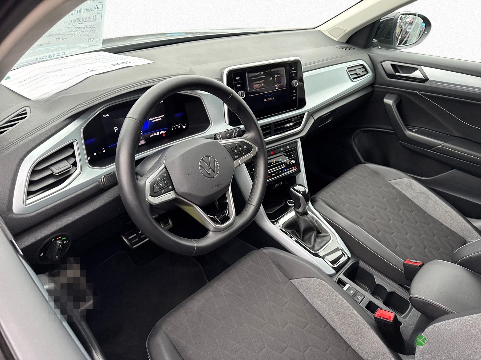 Volkswagen T-Roc 1.5 TSI DSG AHK NAVI ACC KAMERA LED APP foto 7