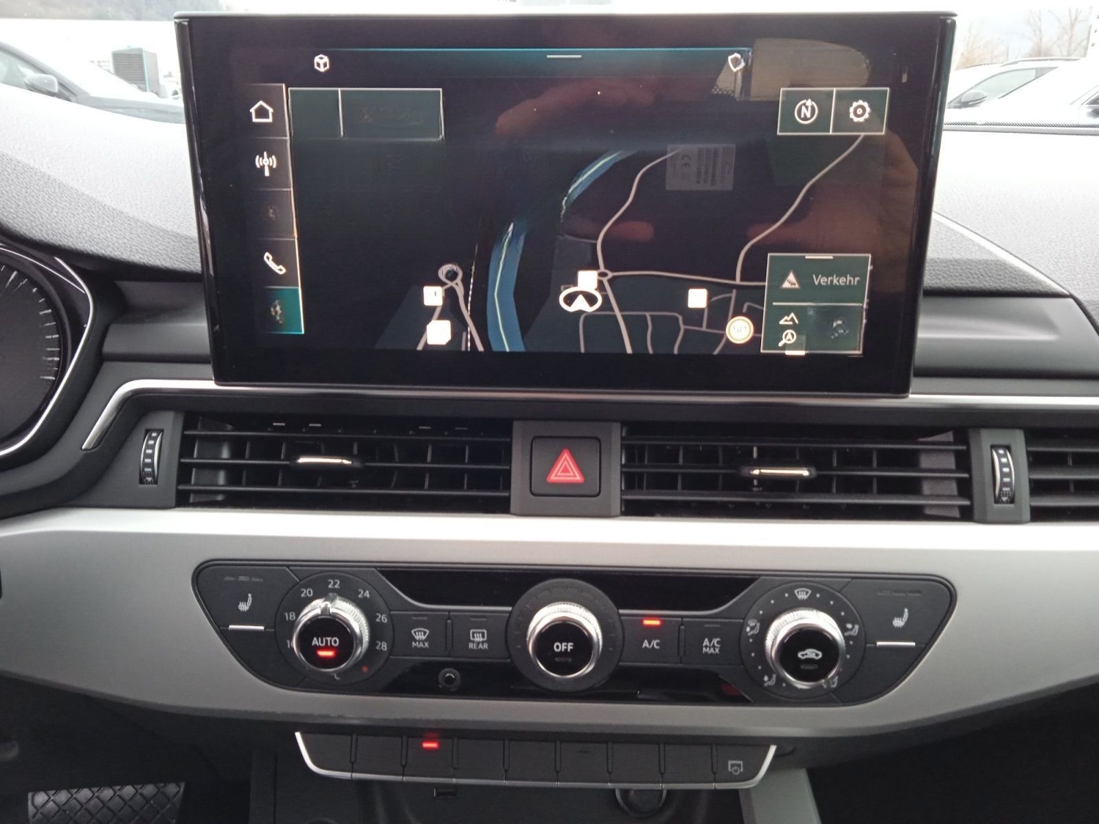 Audi A4 Avant S-Line 35 TDI S-tronic Navi LED Sound foto 11