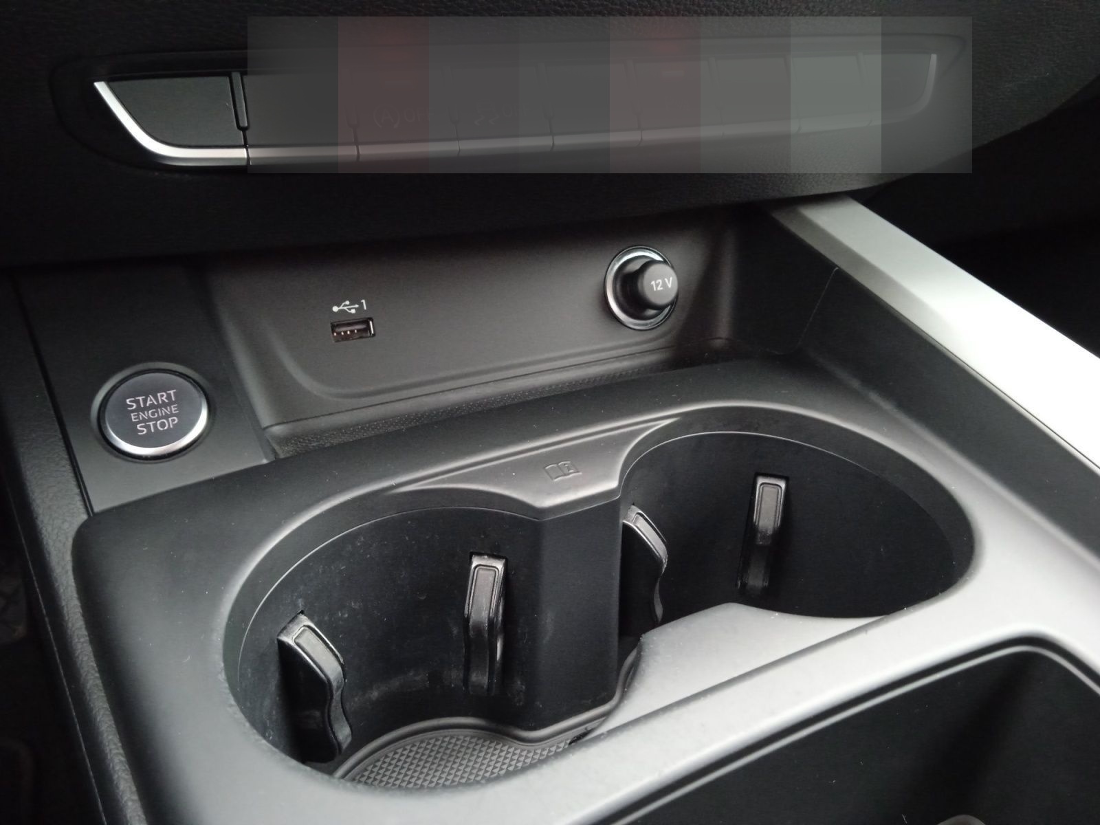 Audi A4 Avant S-Line 35 TDI S-tronic Navi LED Sound foto 17