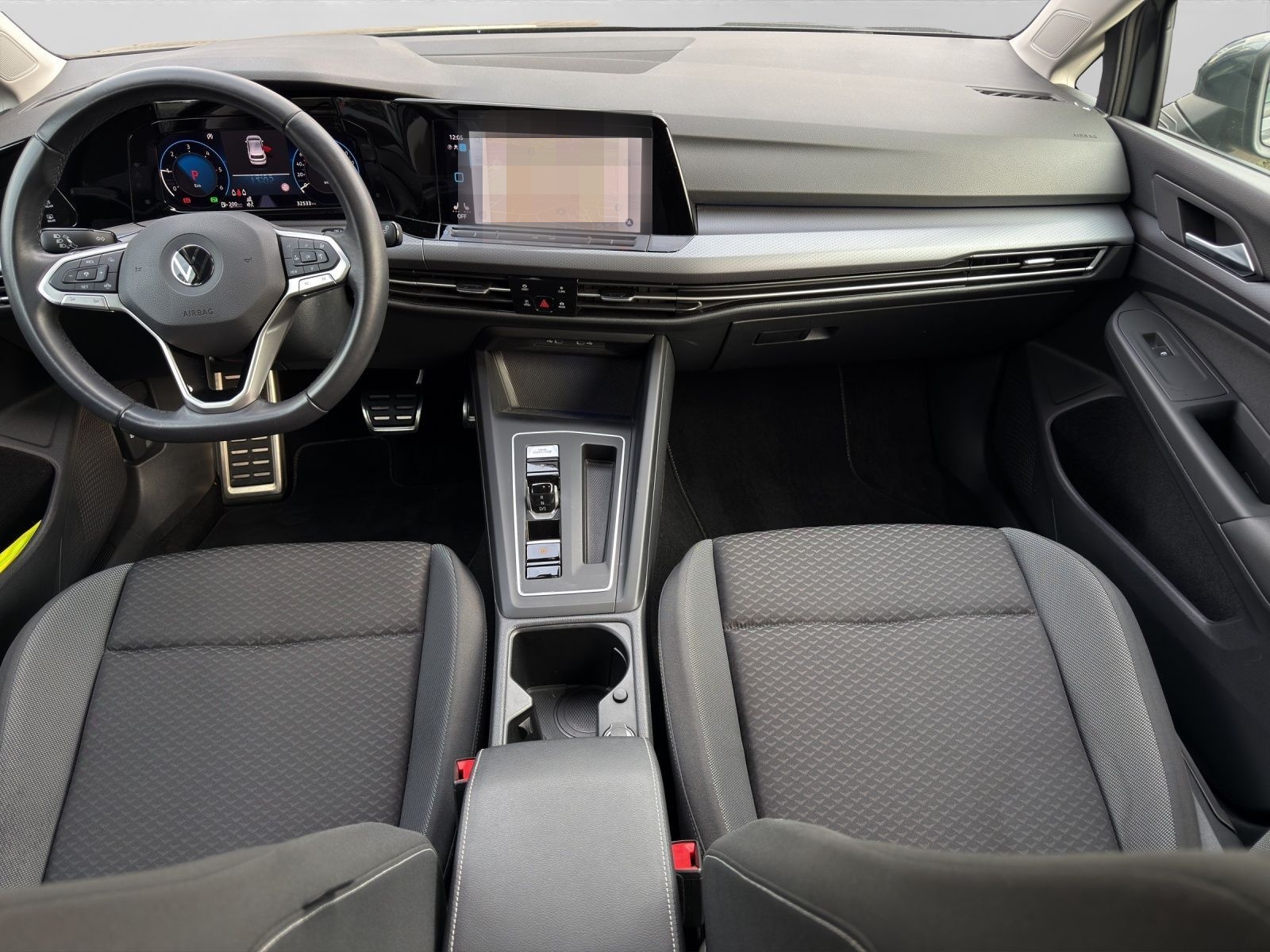 Volkswagen Golf 2.0 TDI DSG ACTIVE NAVI ASSIST behMFL foto 5