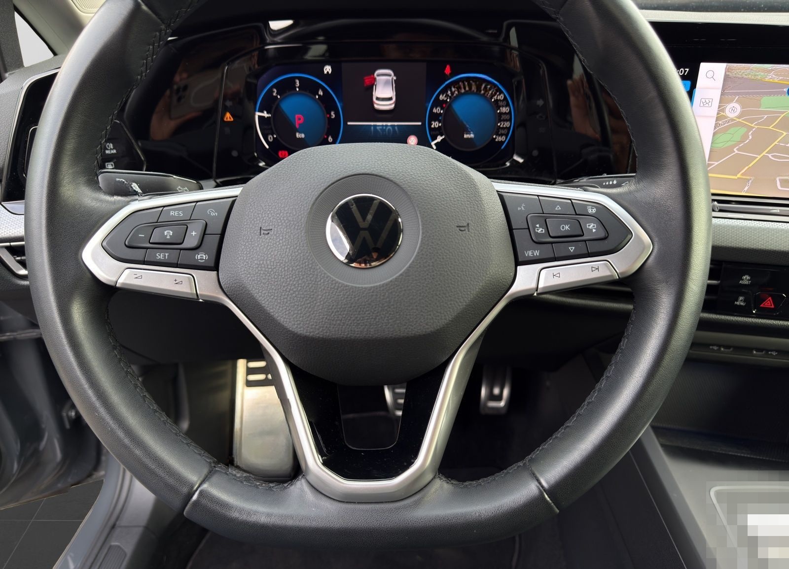 Volkswagen Golf 2.0 TDI DSG ACTIVE NAVI ASSIST behMFL foto 9