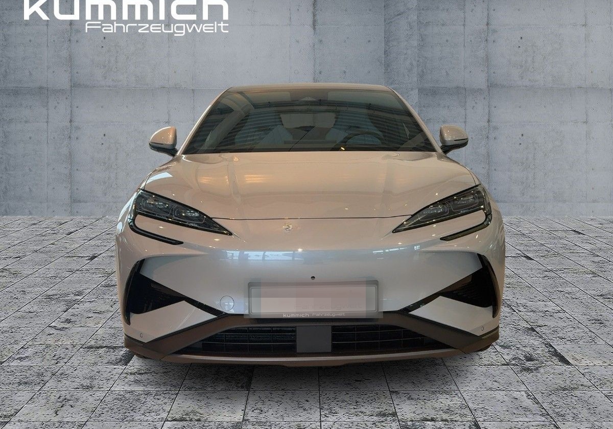 BYD SEALION 7 Excellence foto 2