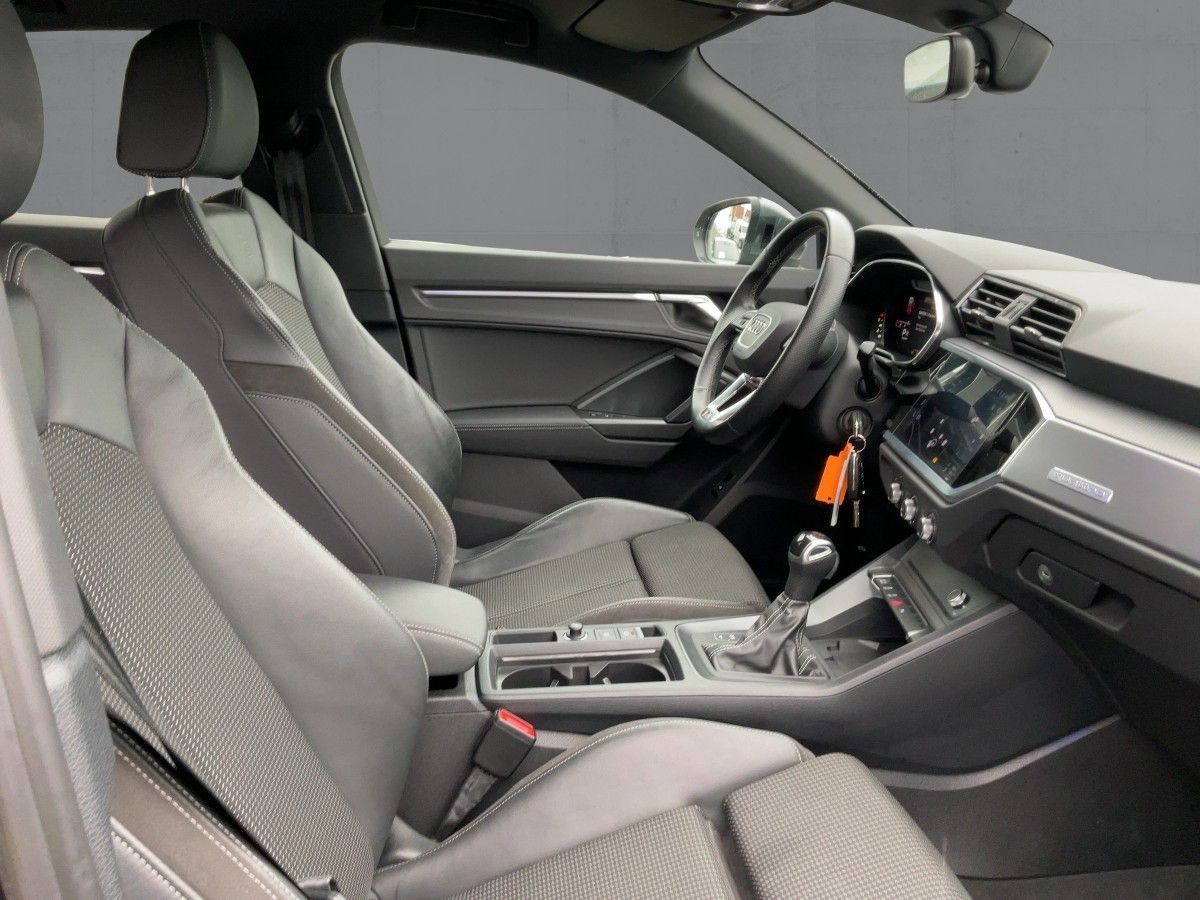 Audi Q3 Sportback 40 TDI QU 2xS-LINE LED+NAVI+AHK+19" foto 12