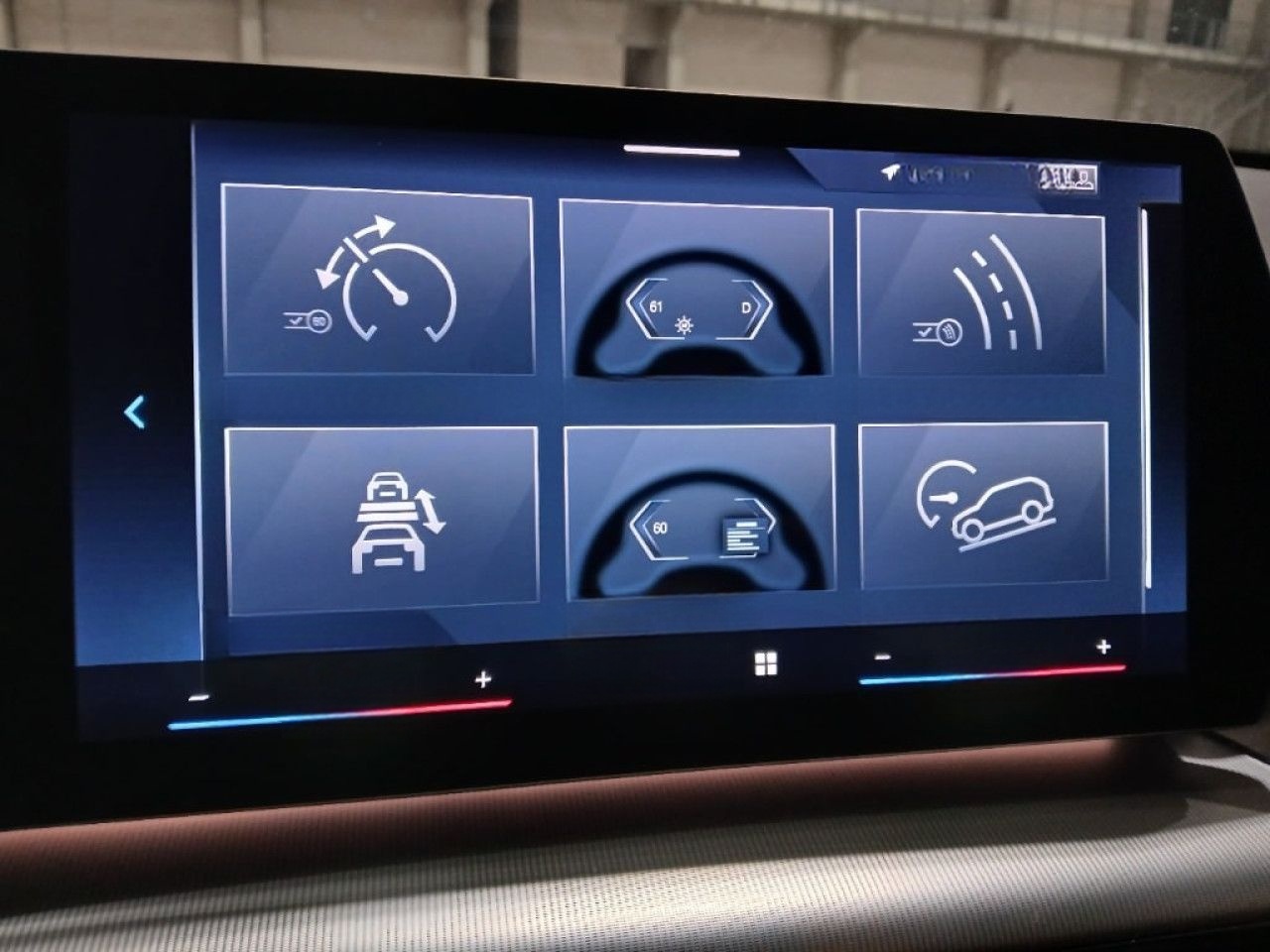 BMW X1 xDriv 23d xLine Navi+ RFK St+Go AHK adLED 20" foto 17