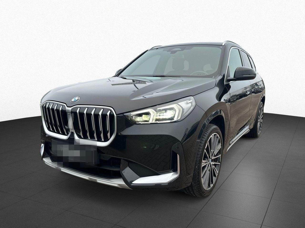 BMW X1 xDriv 23d xLine Navi+ RFK St+Go AHK adLED 20" foto 3