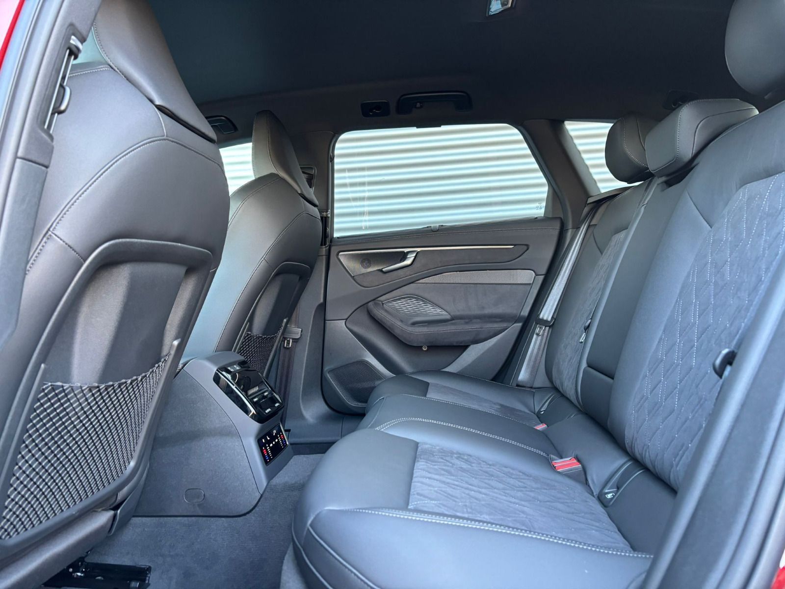 Audi A6 Avant TFSI S LINE+NEUES MODELL+MATRIX+360 KAM foto 16