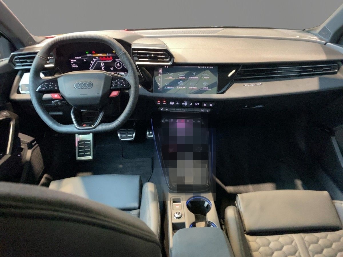 Audi RS 3 Lim DYNAMIK KERAMIK PANO LEDER 290KM/H 5J. foto 9