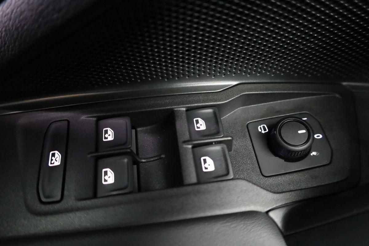 Volkswagen Tiguan 1.5 eTSI 110 kW Life DSG Life, Navi, A... foto 7