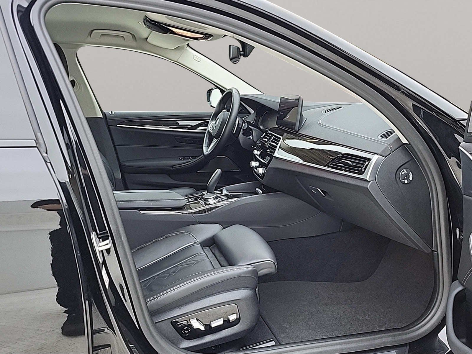 BMW 530d xDrive Limousine Standheizung Harman/K LED foto 18