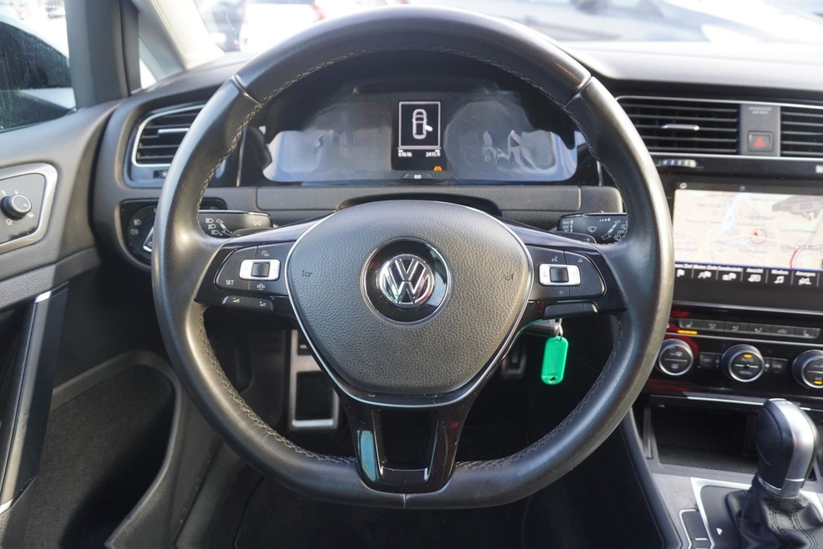 Volkswagen Golf VII 1.5 16V TSI IQ.DRIVE DSG Navi ACC AHK foto 17