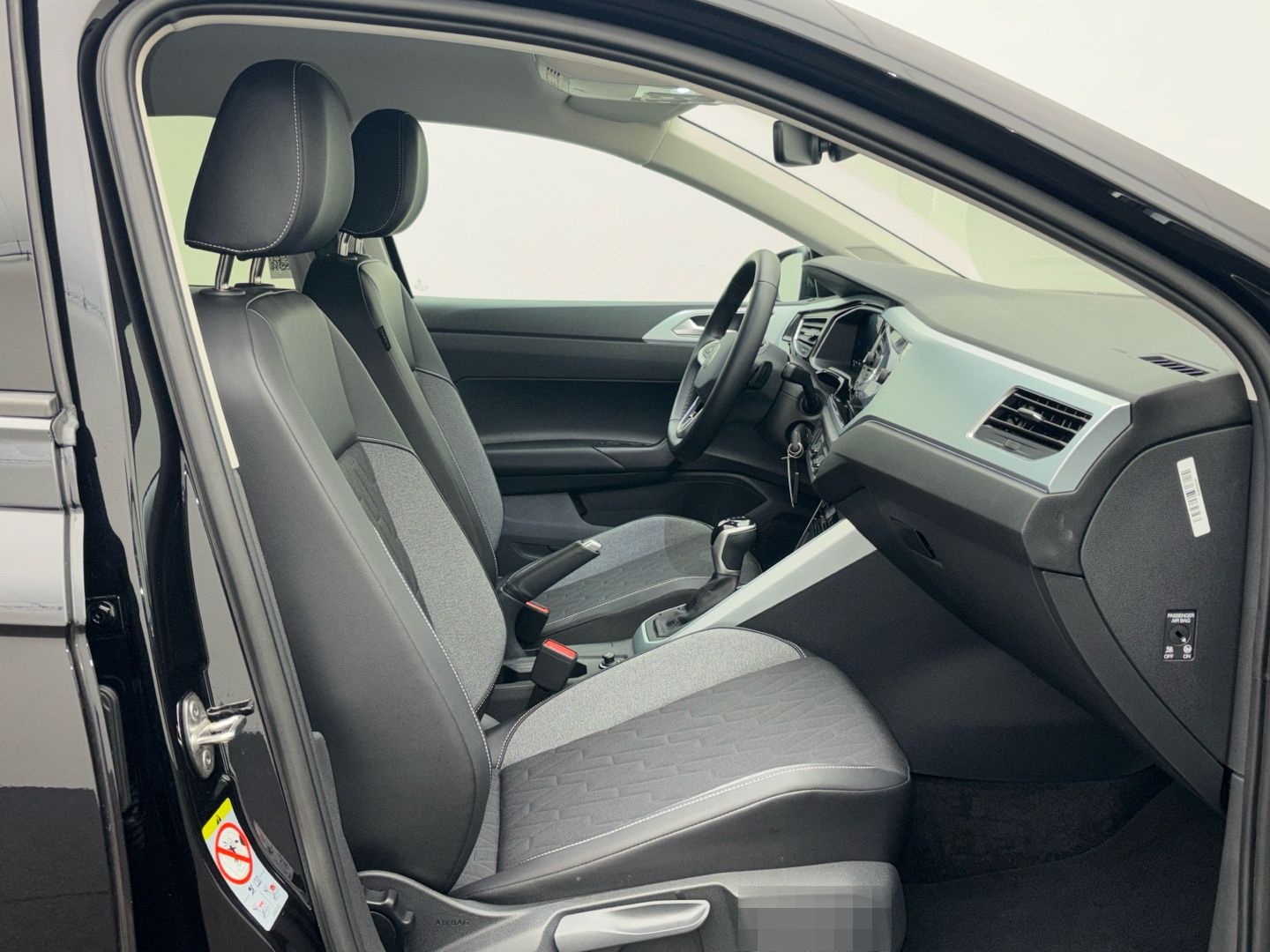 Volkswagen Polo Life GOAL 1.0 TSI DSG LED ACC AHK Sitzhzg. foto 10
