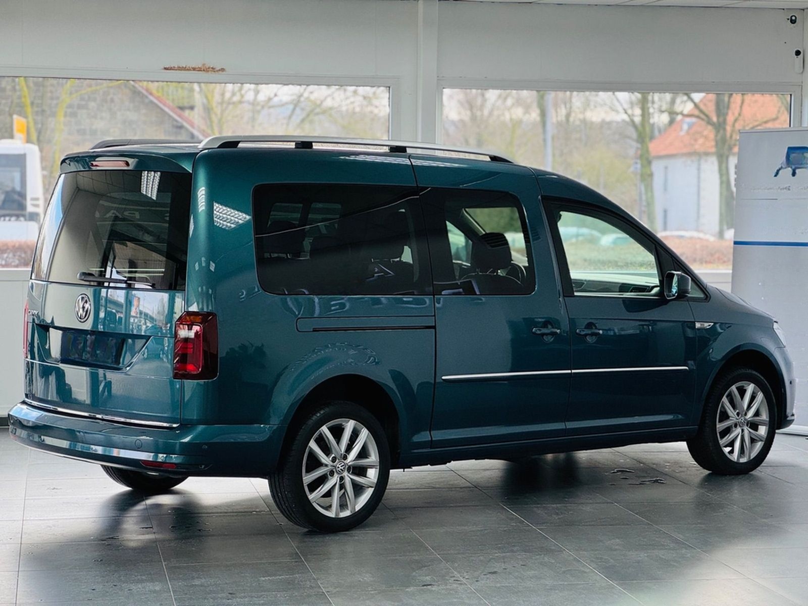 Volkswagen Caddy Maxi 2.0 TDI BMT Highline DSG *7-SITZ*ACC foto 4