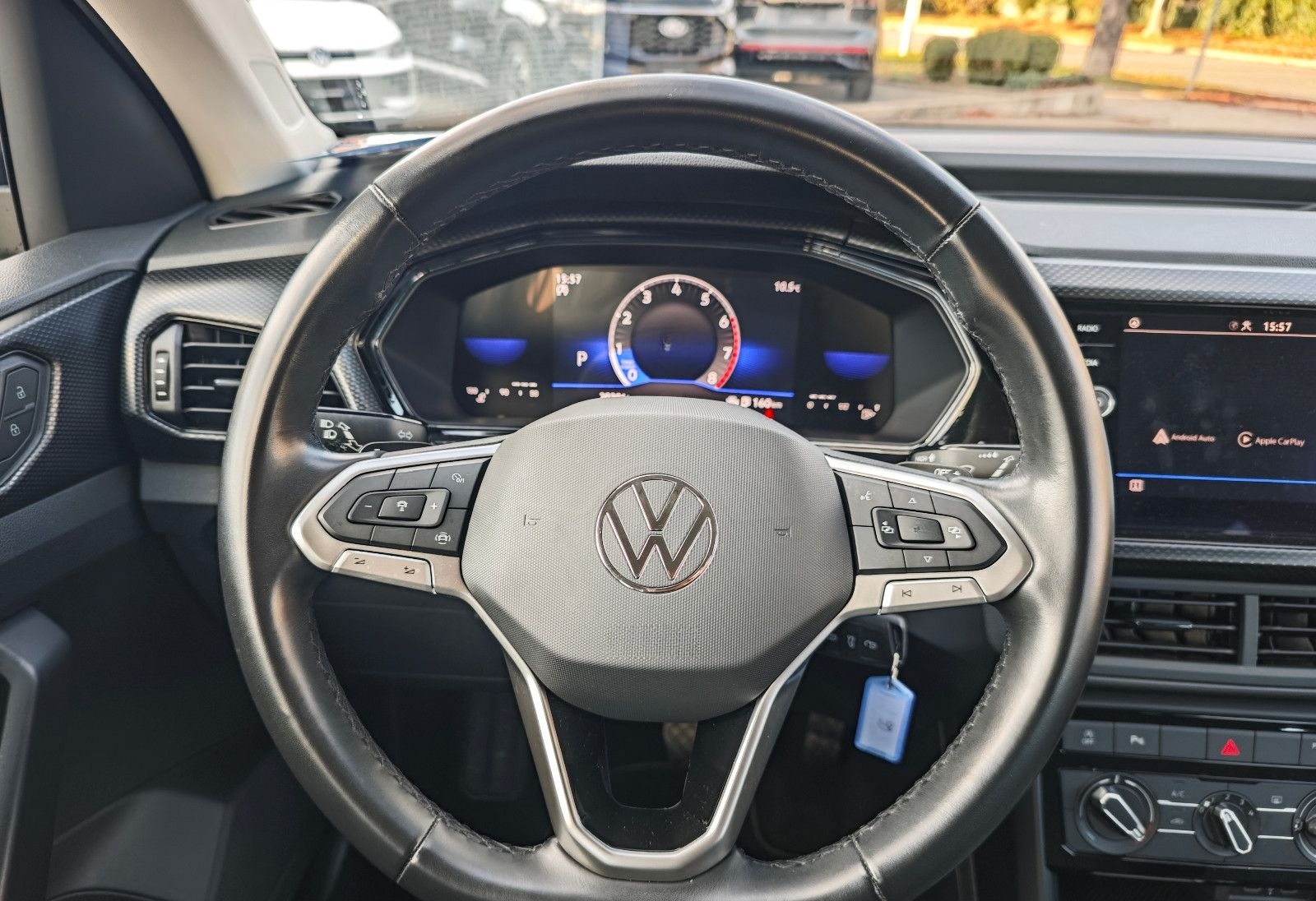 Volkswagen T-Cross Life 110PS DSG #ACC #VIRTUAL #APP #PDC foto 15