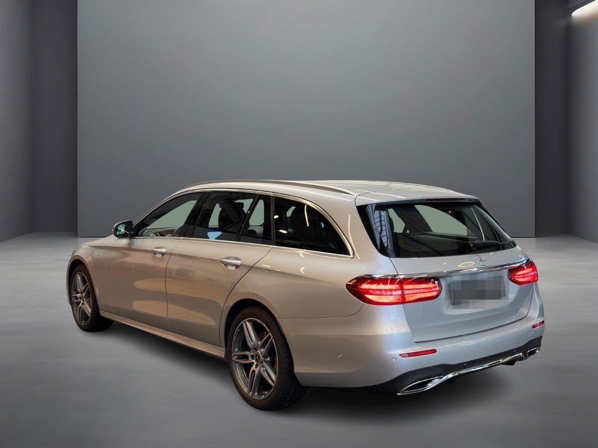 Mercedes-Benz E 400 d 4M T AMG Line HeadUp|MBeam|CarPlay|Kam foto 3