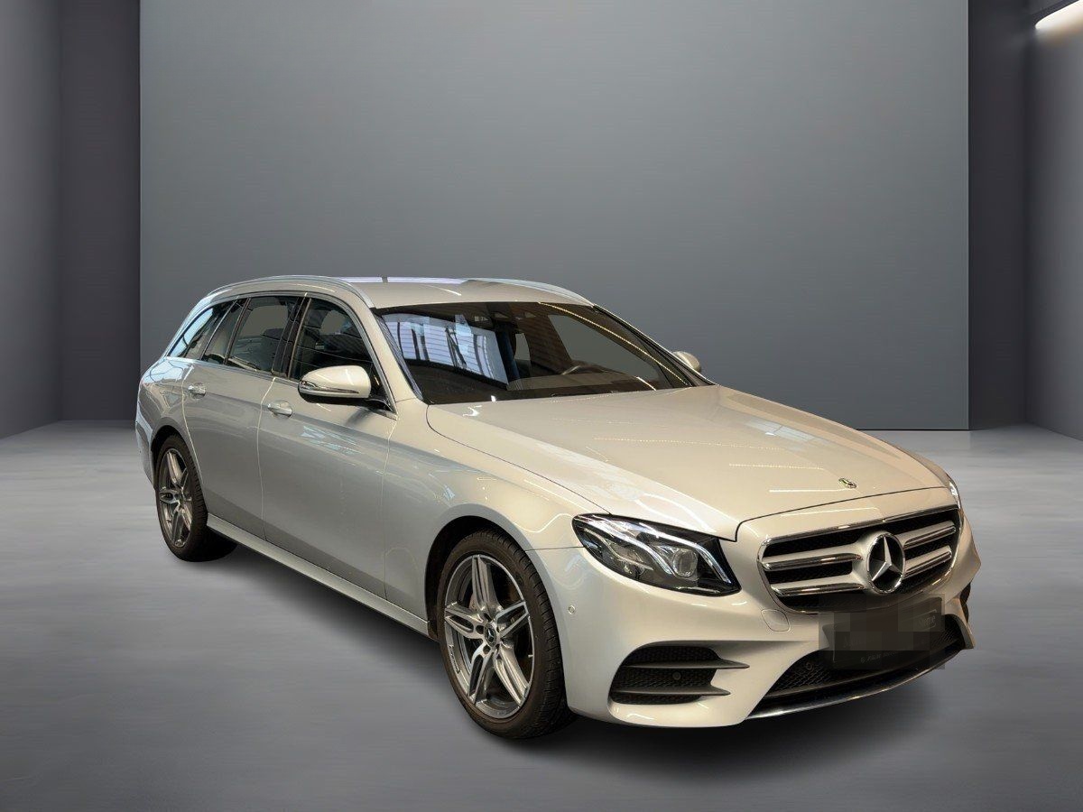 Mercedes-Benz E 400 d 4M T AMG Line HeadUp|MBeam|CarPlay|Kam foto 5