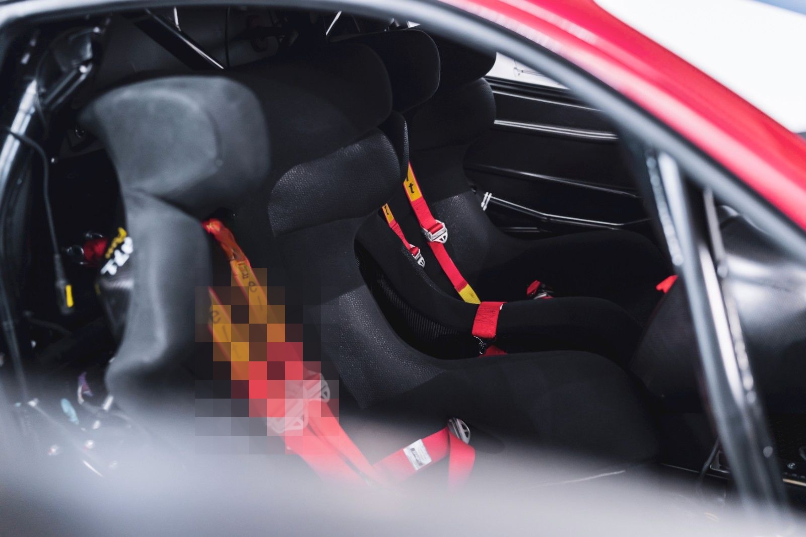 Ferrari 488 Challenge EVO *DMSB / MwSt. / 2. Sitz / TOP* foto 16