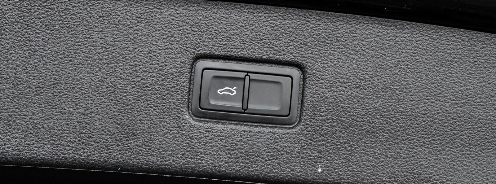 Audi SQ7 4.0TDI QUATTRO*7SITZER*ACC*SPUR*TOT*KAM*LUFT foto 9