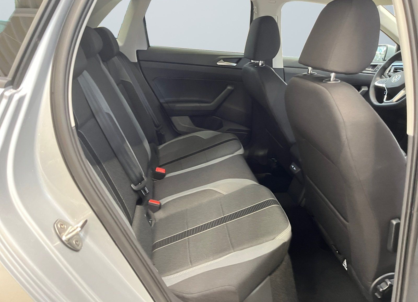 Volkswagen Polo VI Style 1.0 TSI DSG Vordersitze beheizbar foto 11