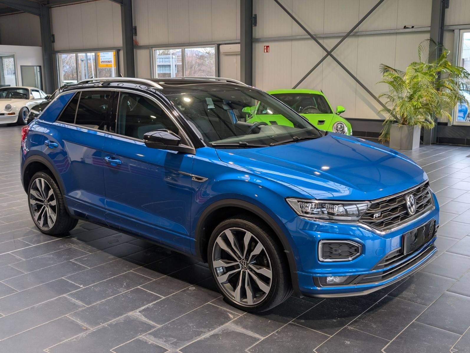Volkswagen T-Roc 2.0 TDI SCR 4MOTION DSG Sport R-Line foto 5
