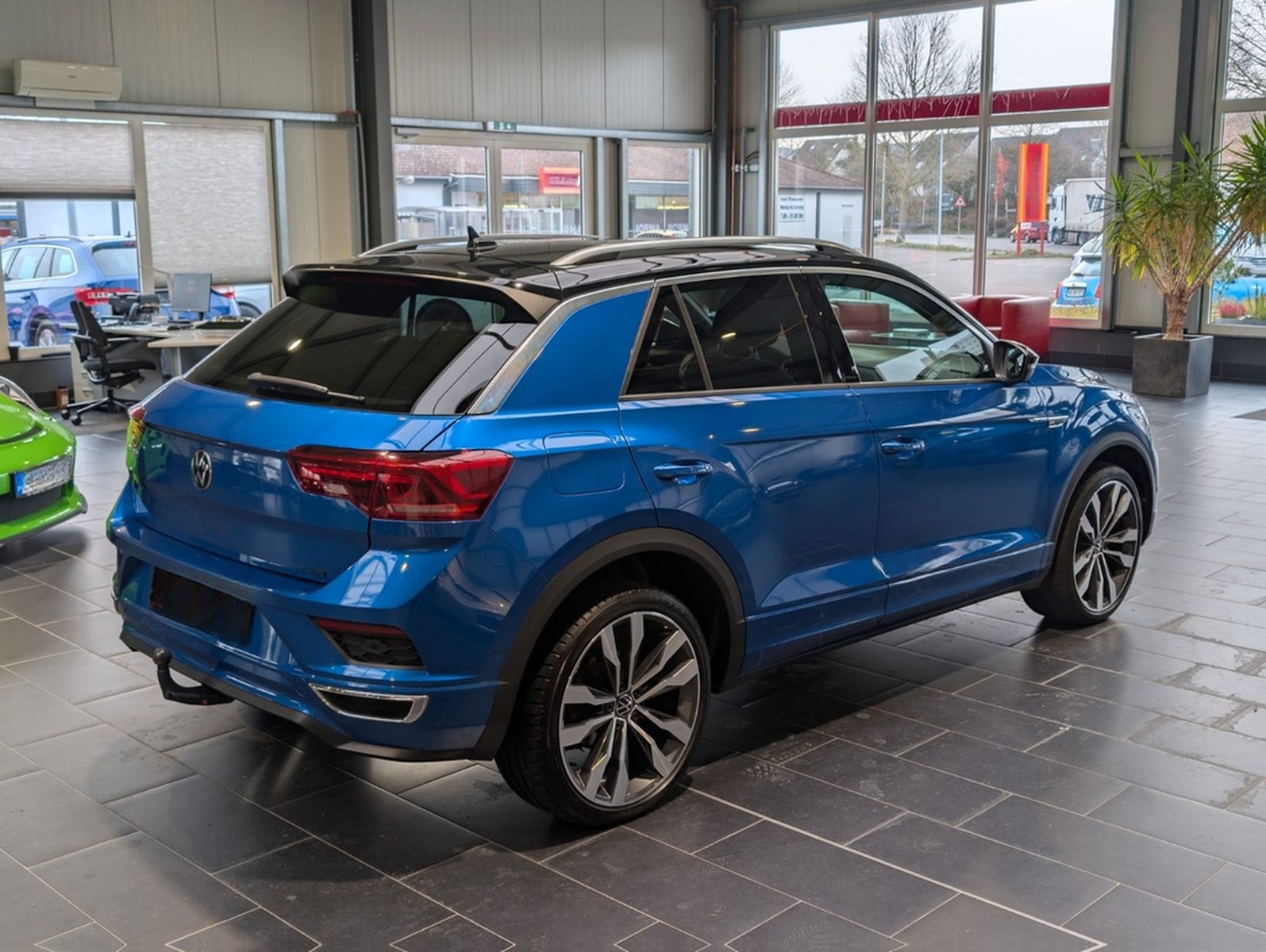 Volkswagen T-Roc 2.0 TDI SCR 4MOTION DSG Sport R-Line foto 6