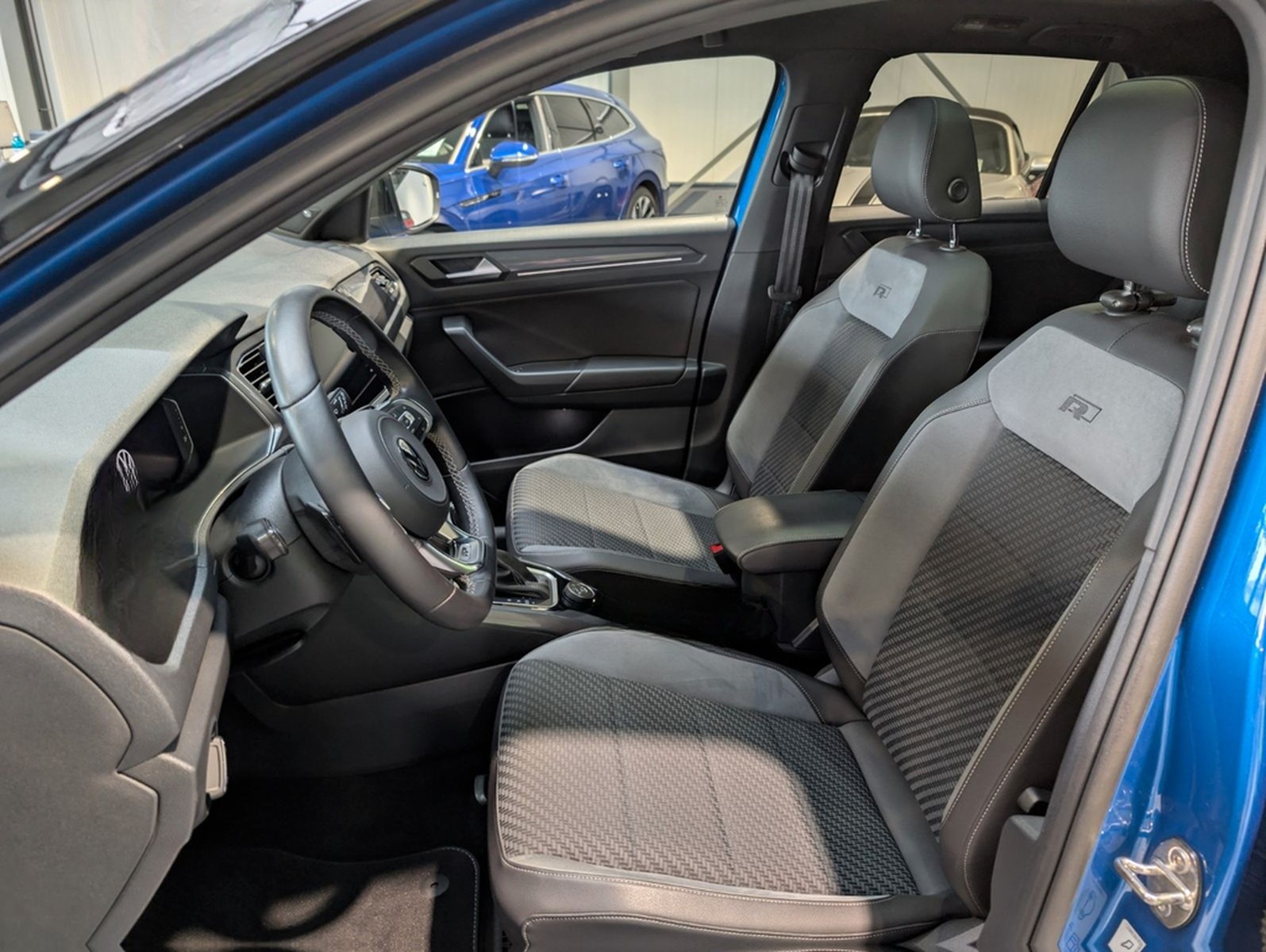 Volkswagen T-Roc 2.0 TDI SCR 4MOTION DSG Sport R-Line foto 8