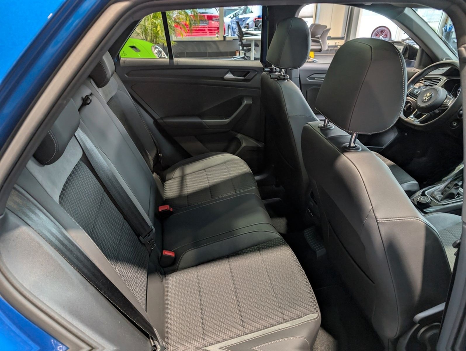 Volkswagen T-Roc 2.0 TDI SCR 4MOTION DSG Sport R-Line foto 10