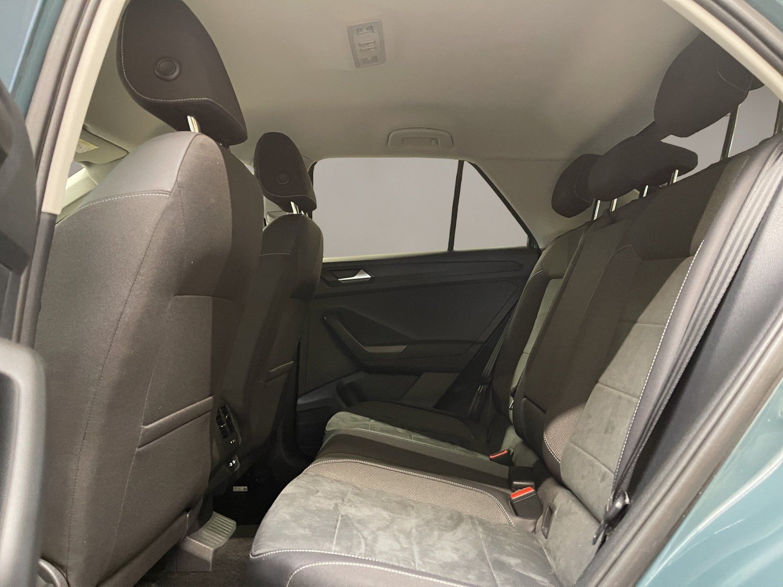 Volkswagen T-Roc 1.0 TSI Style ACC Virtual DynLicht KlimaA. foto 15