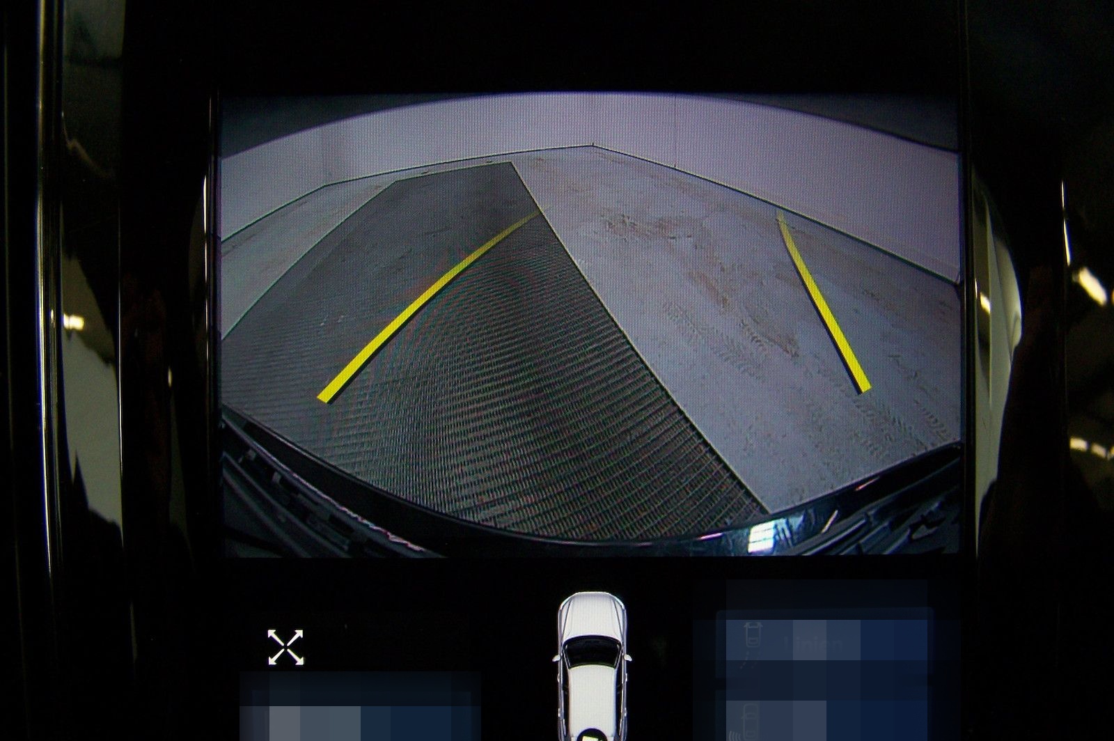 Volvo XC60 D4 Momentum Pro AUTOM LED+NAV+AMB+KAM+PDC foto 9