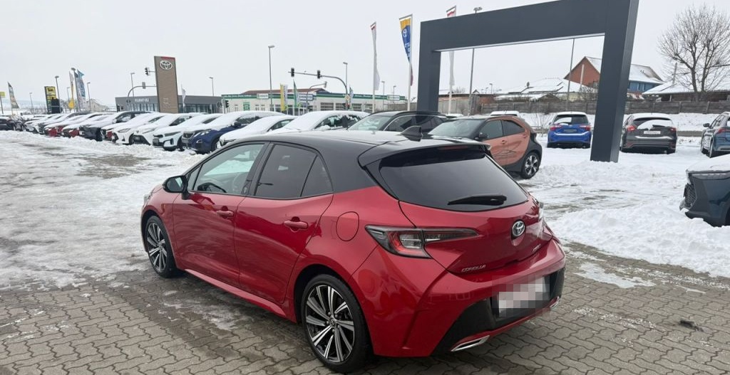 Toyota Corolla 2.0 Hybrid Team Deutschland foto 8