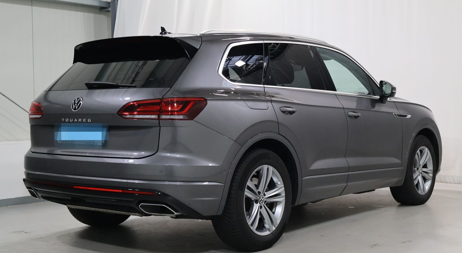 Volkswagen Touareg 3.0 TDI 4M AHK*Navi*Leder*CAM*SHZ*ACC R- foto 3