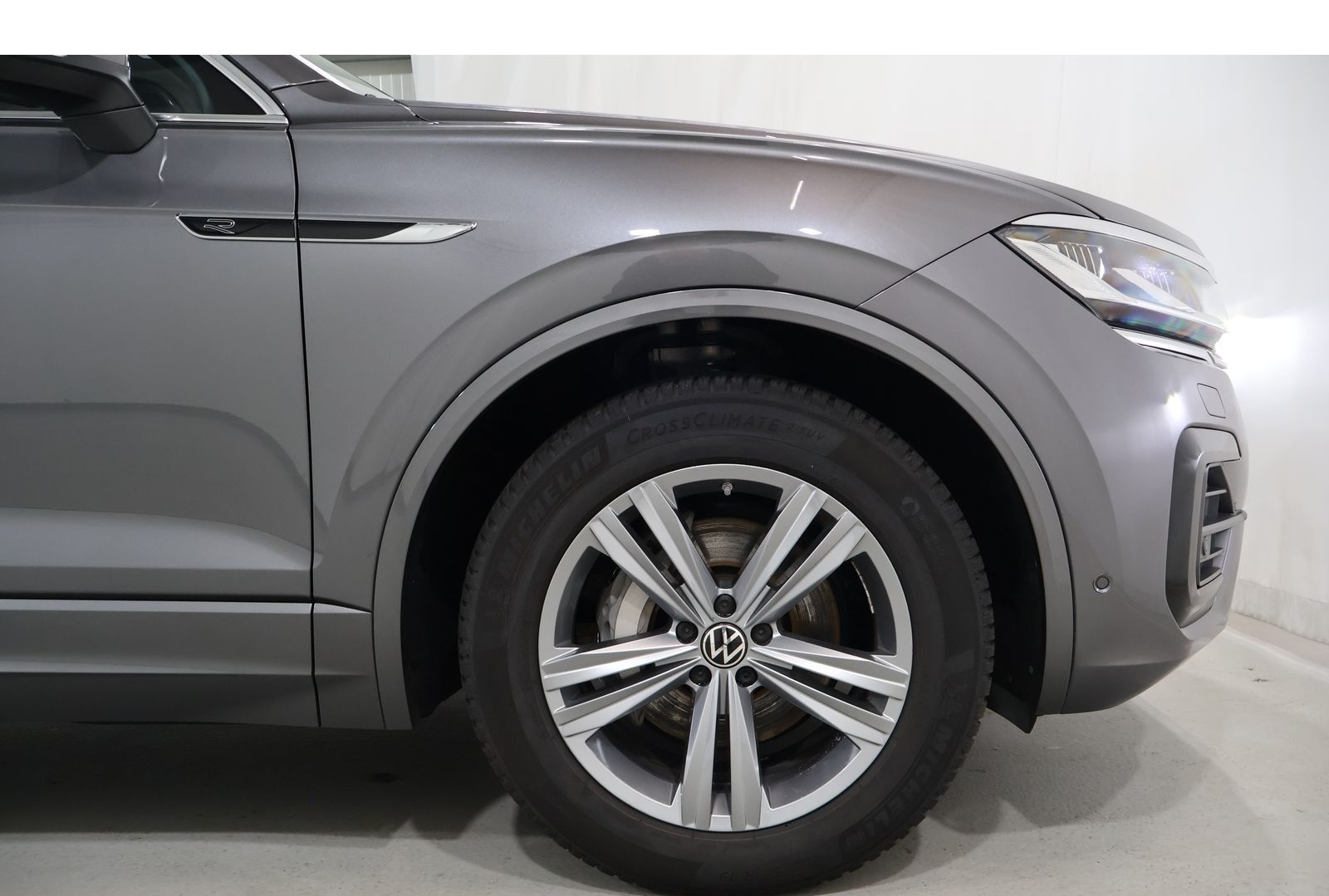 Volkswagen Touareg 3.0 TDI 4M AHK*Navi*Leder*CAM*SHZ*ACC R- foto 6